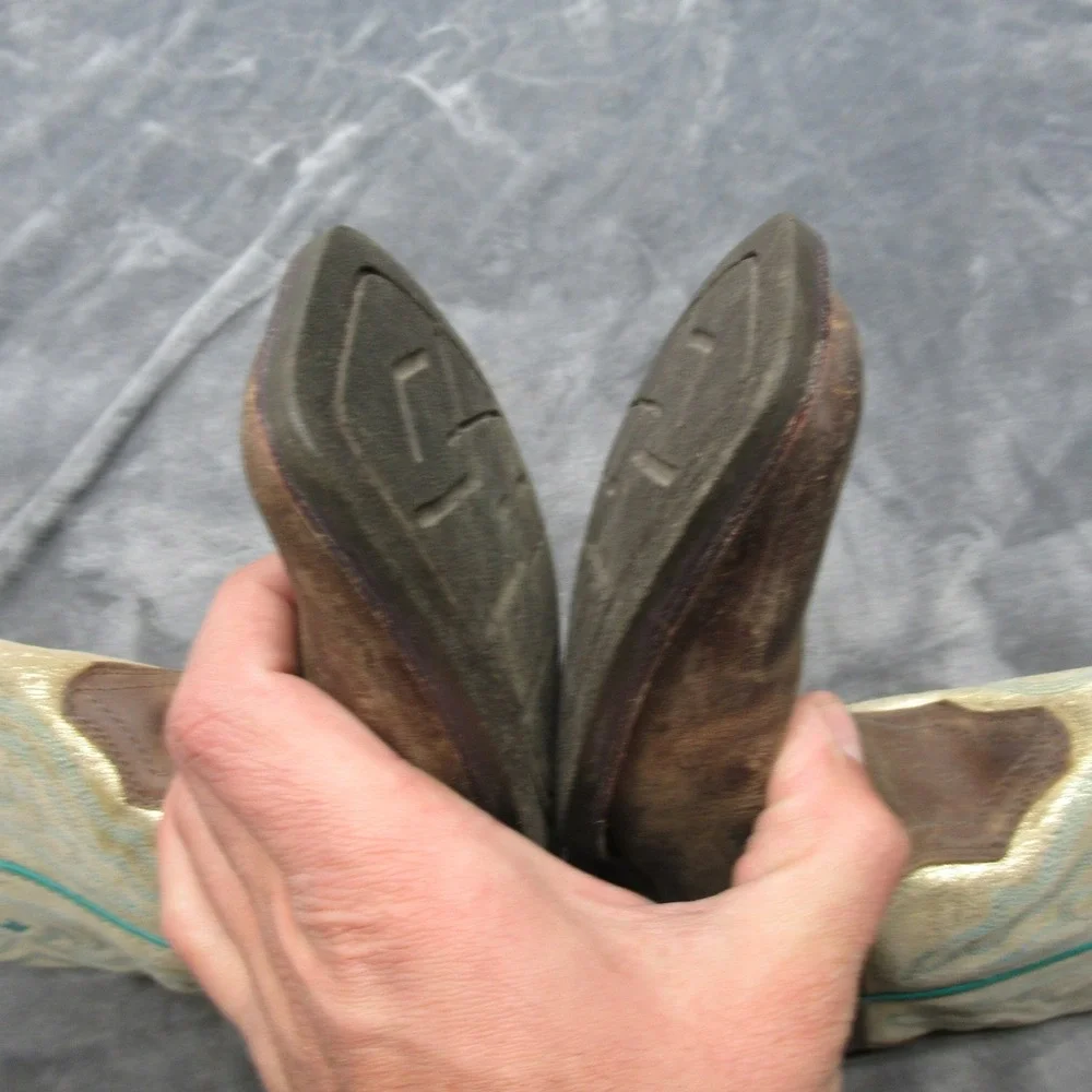 Ariat couple blemish